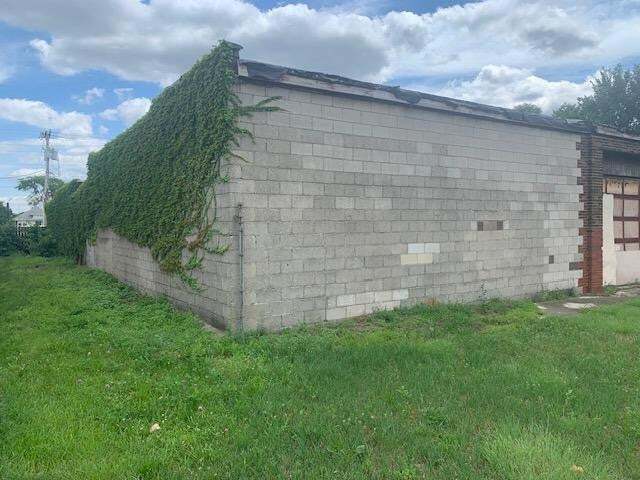 More Photos Of 4723 Baltimore ave, Hammond Flex For Sale