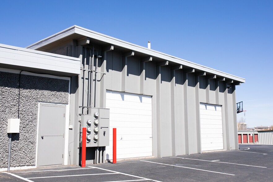 More Photos Of 2111 S College Ave, Fort Collins Office For Lease