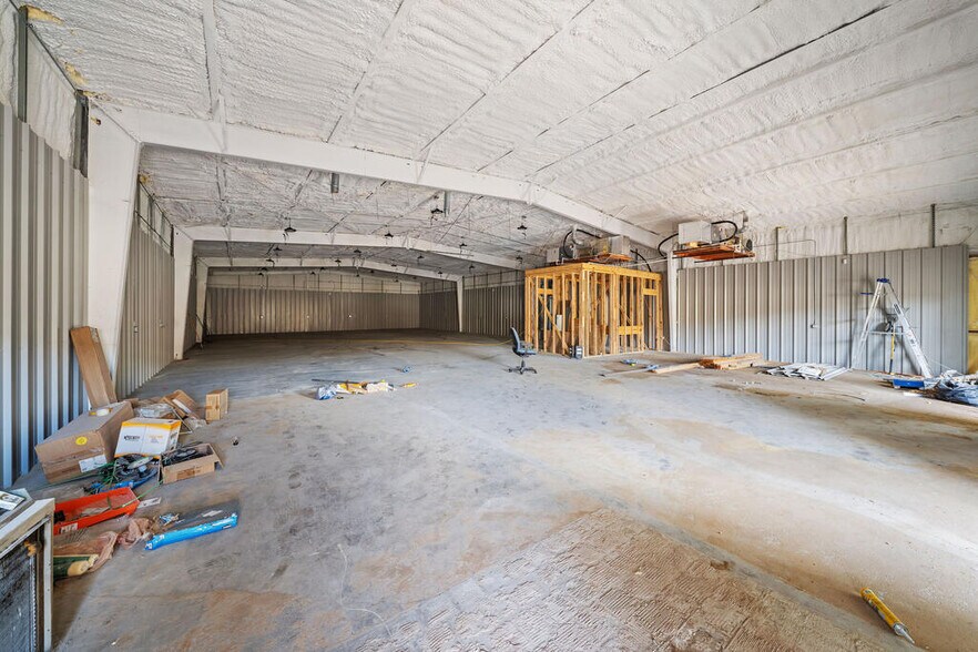 More Photos Of 4000 Ellen Trout Dr, Lufkin Warehouse For Sale