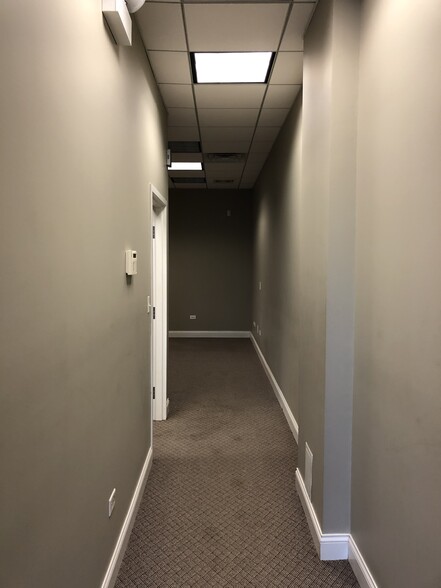 More Photos Of 1136 W Diversey Pkwy, Chicago Apartments For Sale