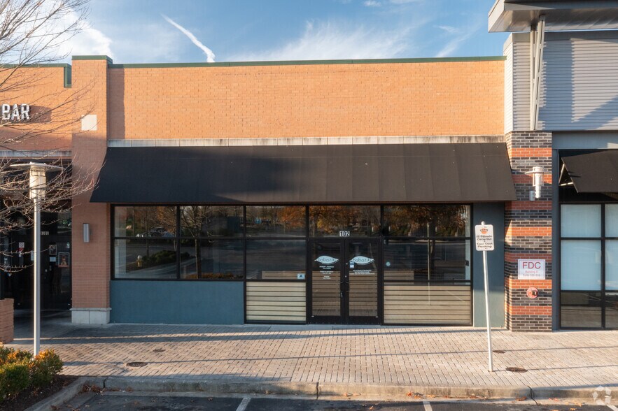 More Photos Of 1025 Woodruff Rd, Greenville Unknown For Lease