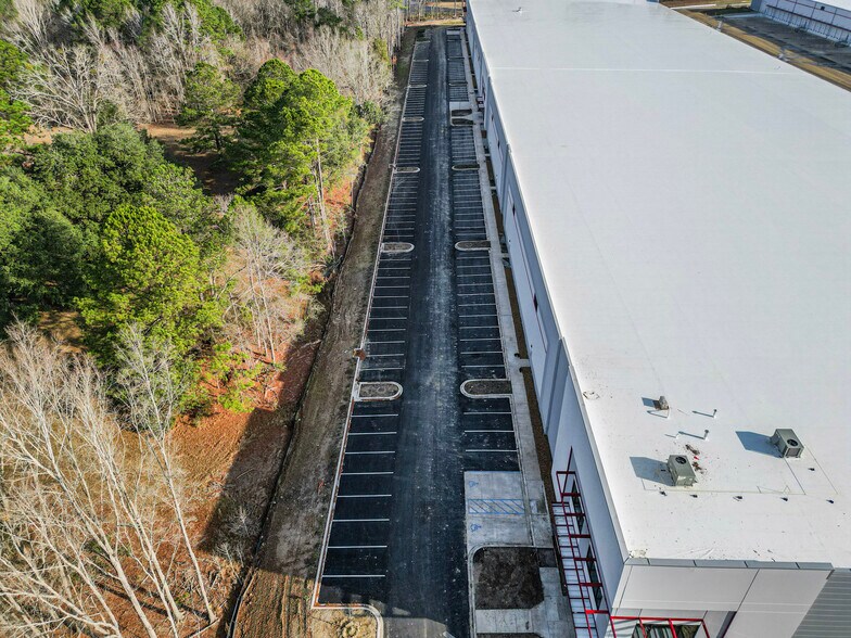 More Photos Of 179 Quality Dr, Summerville Unknown For Lease