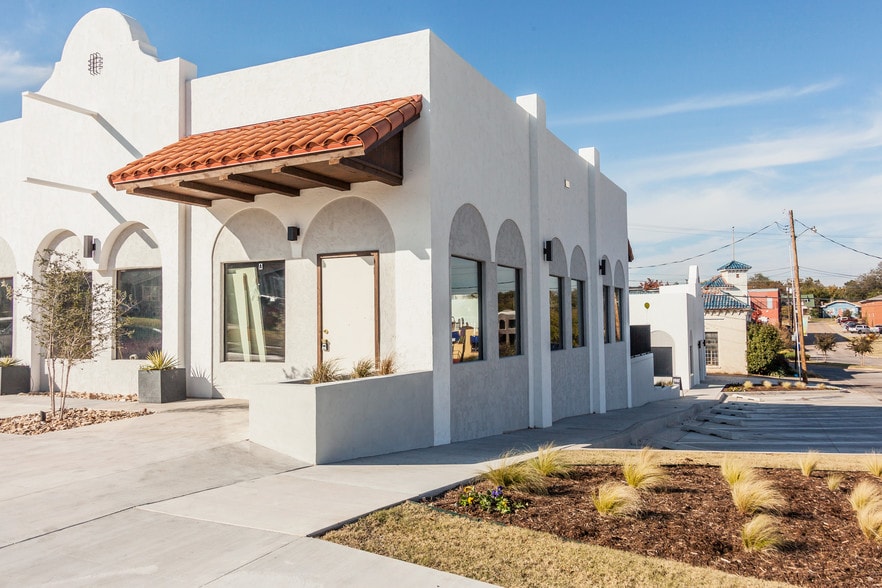 More Photos Of 603-607 NW 28th St, Oklahoma City Restaurant For Lease