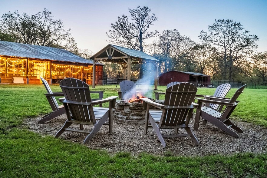 More Photos Of 129 Vaughan Rd, Eldon Lodge Meeting Hall For Sale