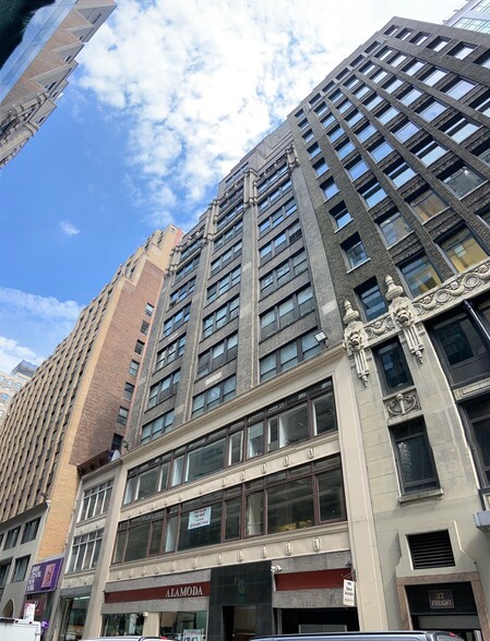 Primary Photo Of 39-43 W 37th St, New York Medical For Lease