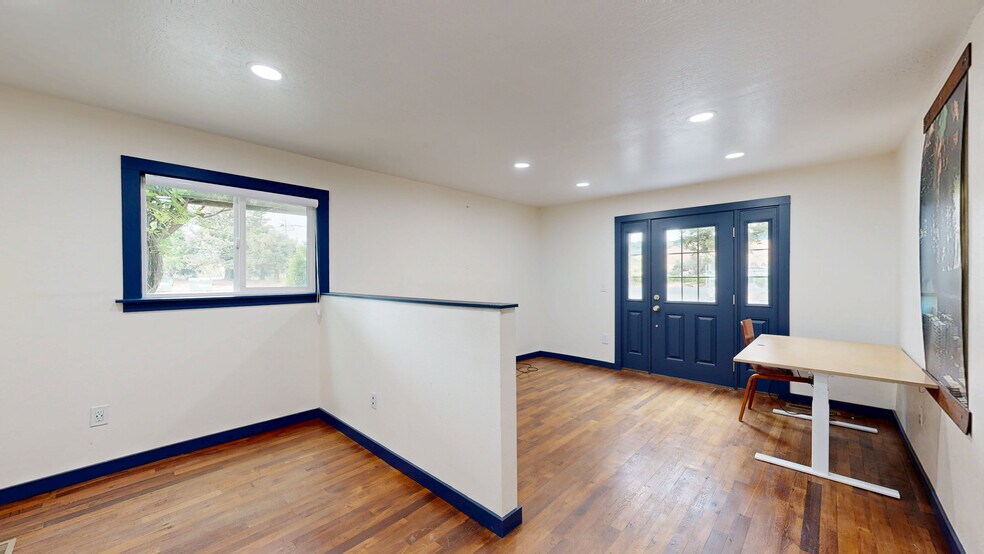 Primary Photo Of 24200 Arnold Dr, Sonoma Warehouse For Lease