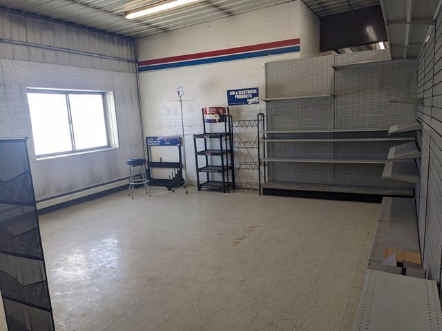 More Photos Of 102 11th St E, Bottineau Freestanding For Sale