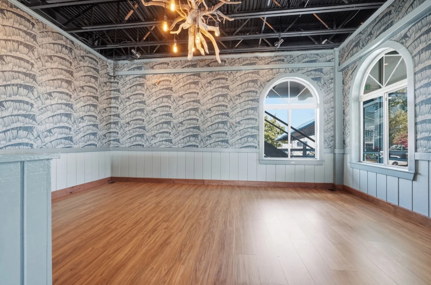More Photos Of 308 Mediterranean Ave, Virginia Beach Restaurant For Lease