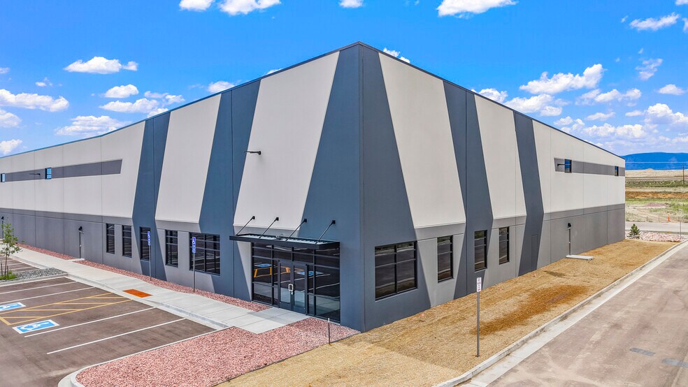 More Photos Of 8470 Launch Pt, Colorado Springs Warehouse For Lease