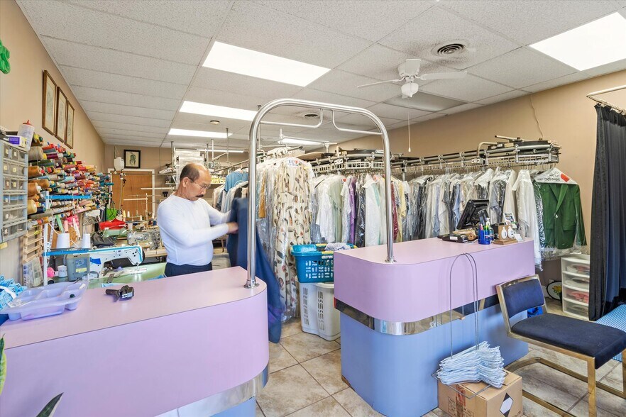 More Photos Of 1302 Monmouth Rd, Mount Holly Storefront Retail Office For Lease