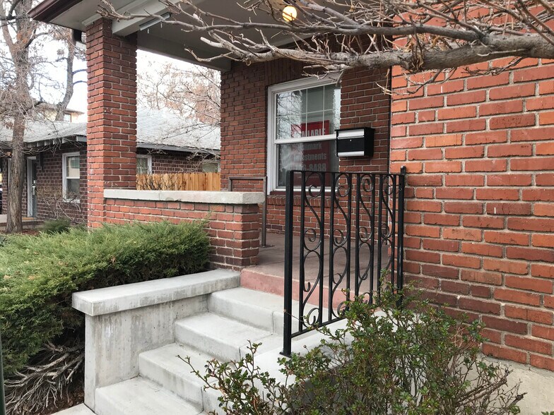 More Photos Of 119 Thoma St, Reno Office For Lease