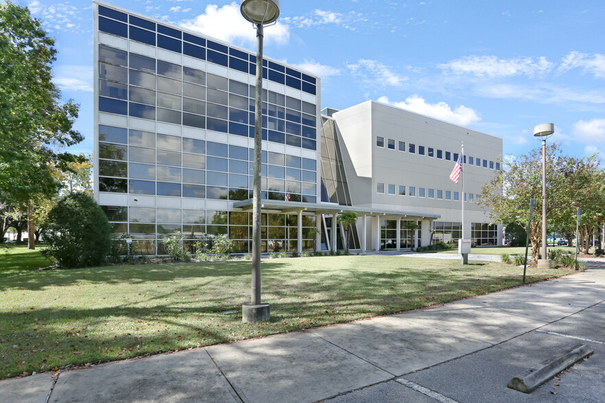 Primary Photo Of 11601 Research Cir, Alachua Office For Sale