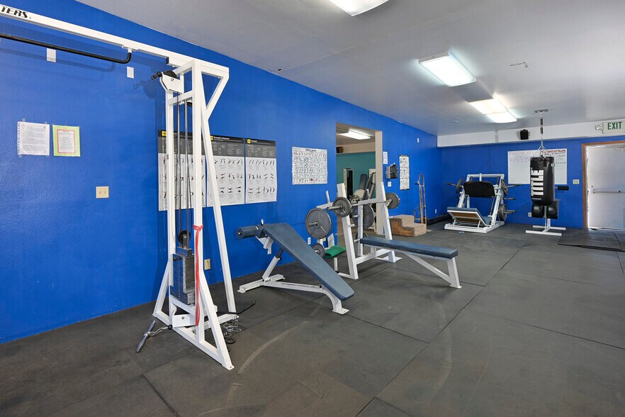 More Photos Of 122 Scott River Rd, Fort Jones Light Manufacturing For Sale