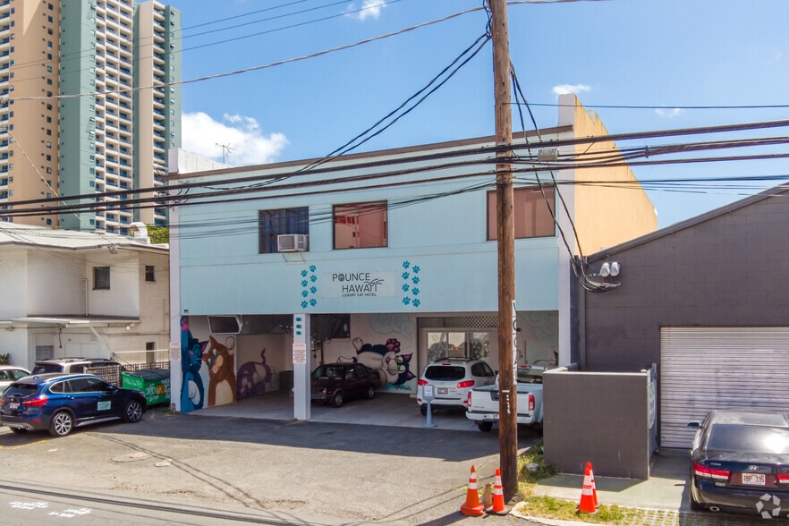 Primary Photo Of 839 Queen St, Honolulu Loft Creative Space For Lease