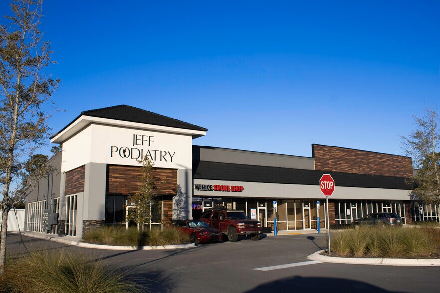 More Photos Of 96032-96098 Victorias Pl, Yulee General Retail For Lease