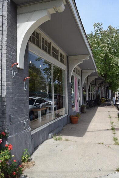 More Photos Of 2715-2721 Kavanaugh Blvd, Little Rock Storefront For Sale
