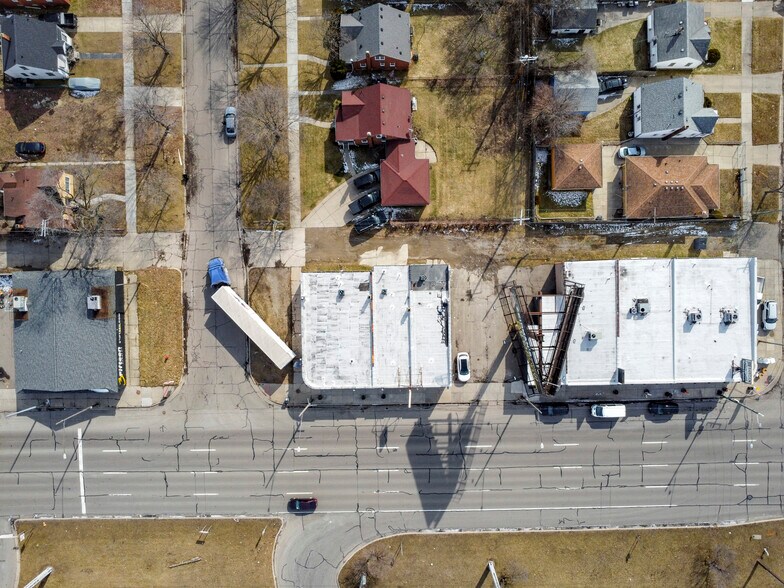 More Photos Of 12744 E 8 Mile Rd, Detroit General Retail For Sale