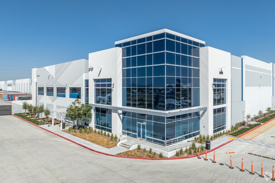 Primary Photo Of 4000 S Hamner Ave, Ontario Distribution For Lease