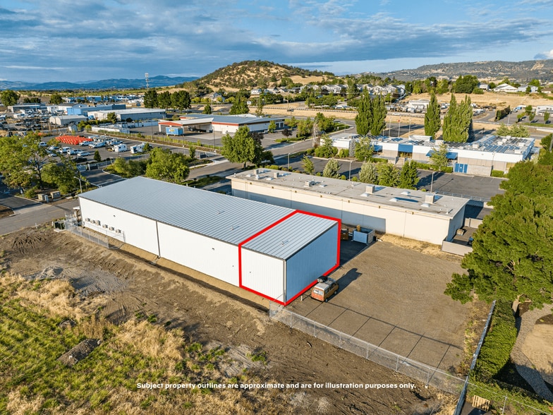 More Photos Of 2074 Commerce Dr, Medford Industrial For Lease