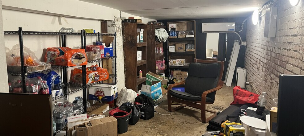 More Photos Of 120 E 7th St, New York Apartments For Lease