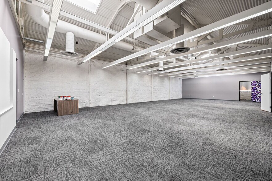 More Photos Of 1207-1215 G St, Sacramento Loft Creative Space For Sale