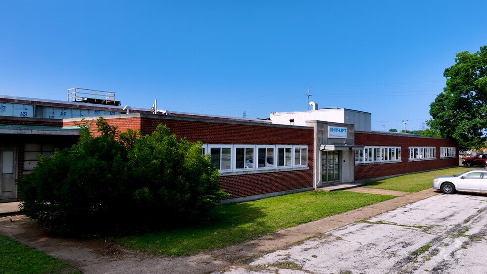 Primary Photo Of 1185 E Keating Ave, Muskegon Manufacturing For Sale