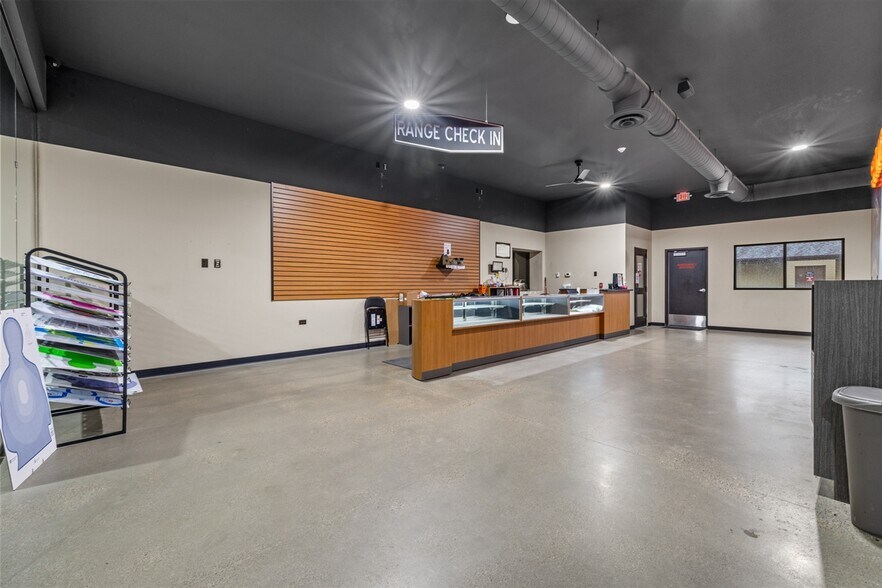 More Photos Of 7051 Highway 2 and 52 W, Minot Warehouse For Sale