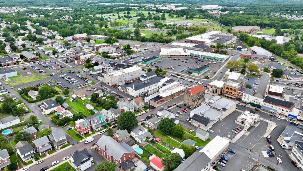 More Photos Of 242-248 W Broad St, Quakertown Office For Sale