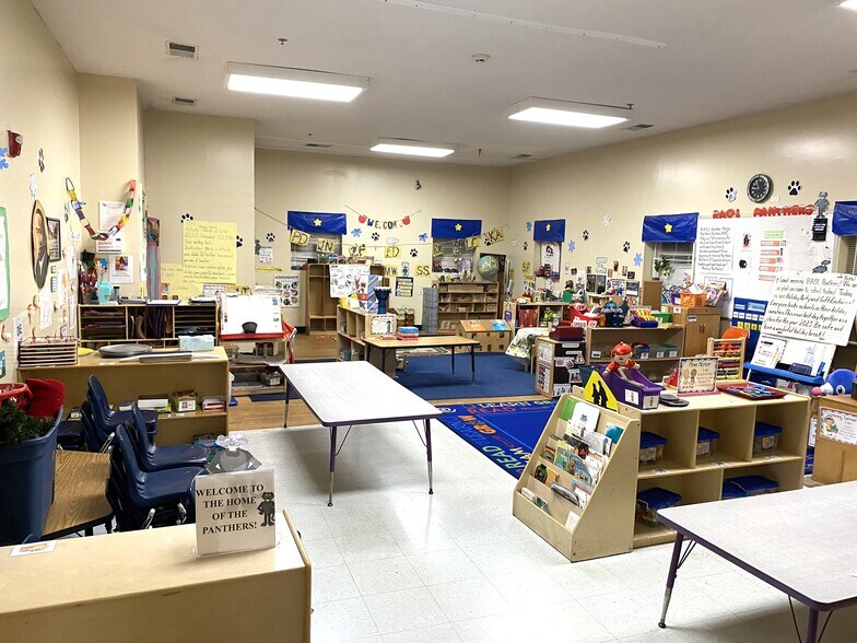 More Photos Of 4177 Rainbow Dr, Decatur Schools For Sale