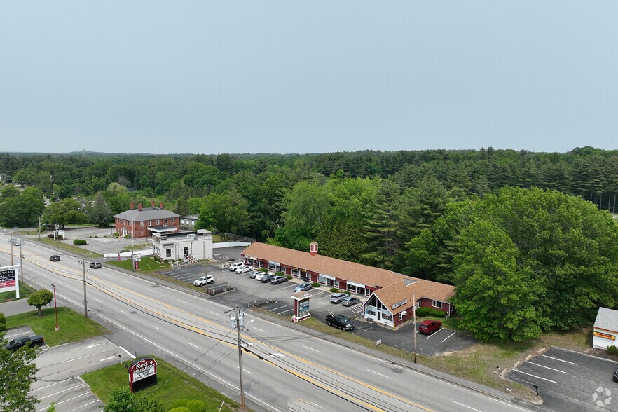 More Photos Of 21-23 Plaistow Rd, Plaistow Storefront Retail Office For Lease