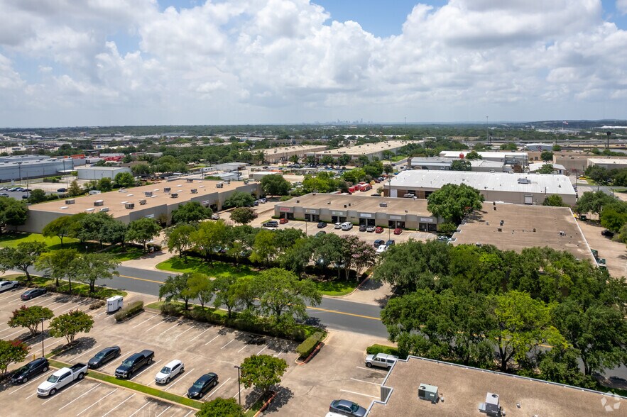 More Photos Of 3007 Longhorn Blvd, Austin Light Distribution For Lease