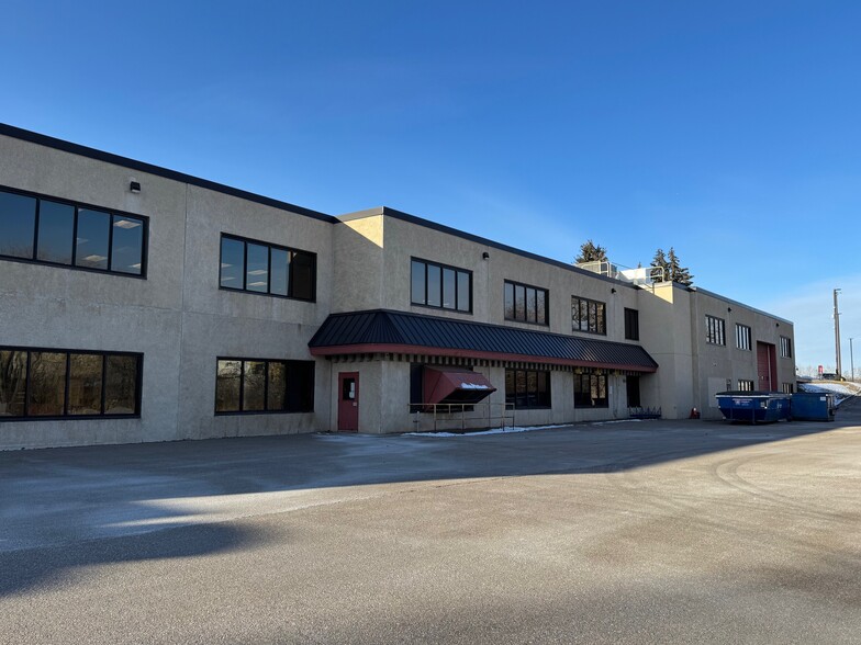 More Photos Of 7945 Wallace Rd, Eden Prairie Manufacturing For Sale