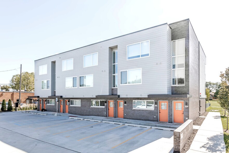 Primary Photo Of 1193 Floyd St, Birmingham Apartments For Sale