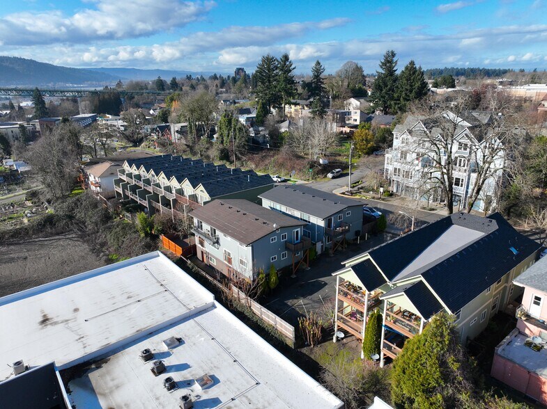 More Photos Of 8220-8236 N Edison St, Portland Apartments For Sale