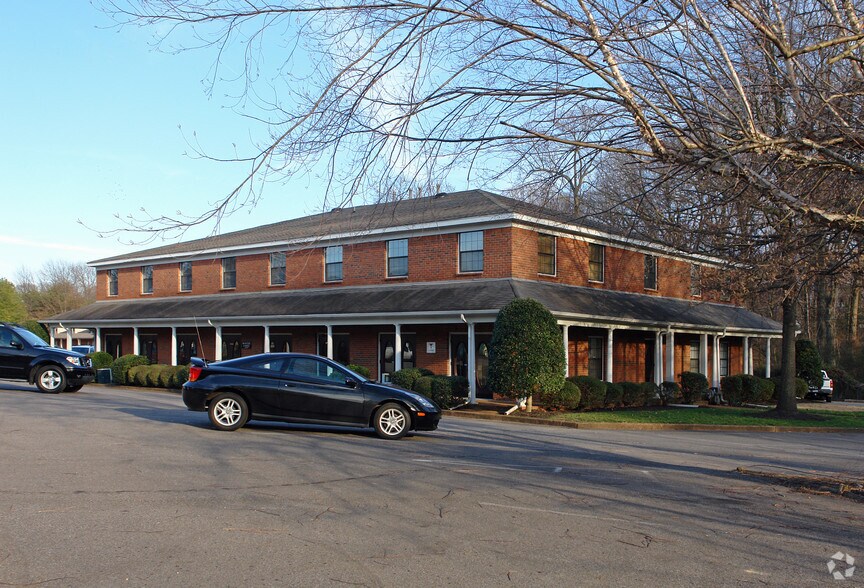 More Photos Of 2851 Stage Village Cv, Bartlett Office For Lease