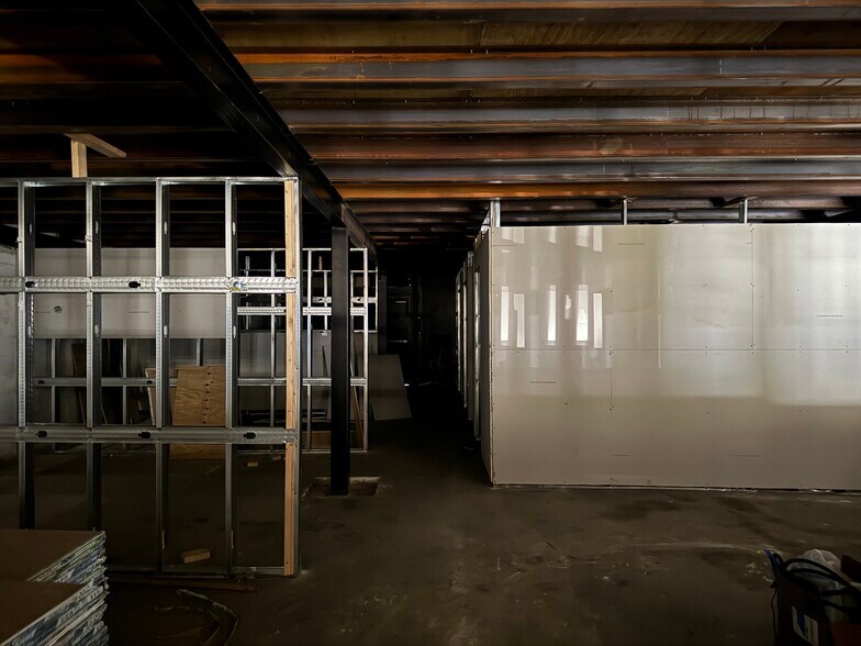 More Photos Of 2200-2208 SW 59th Ave, West Park Warehouse For Sale