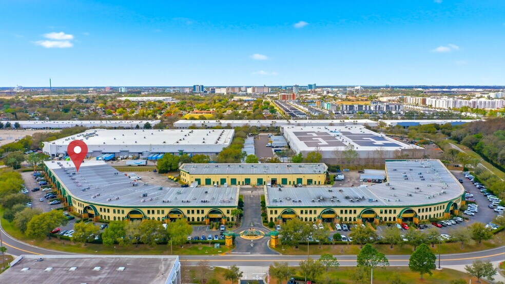 More Photos Of 6881 Kingspointe Pky, Orlando Flex For Sale