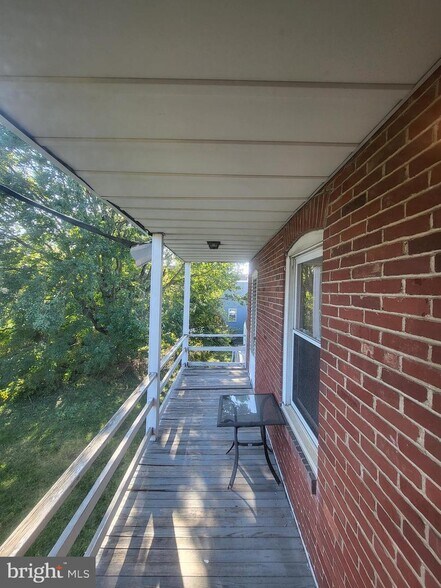 More Photos Of 402 Morgantown Rd, Reading Storefront Retail Residential For Sale