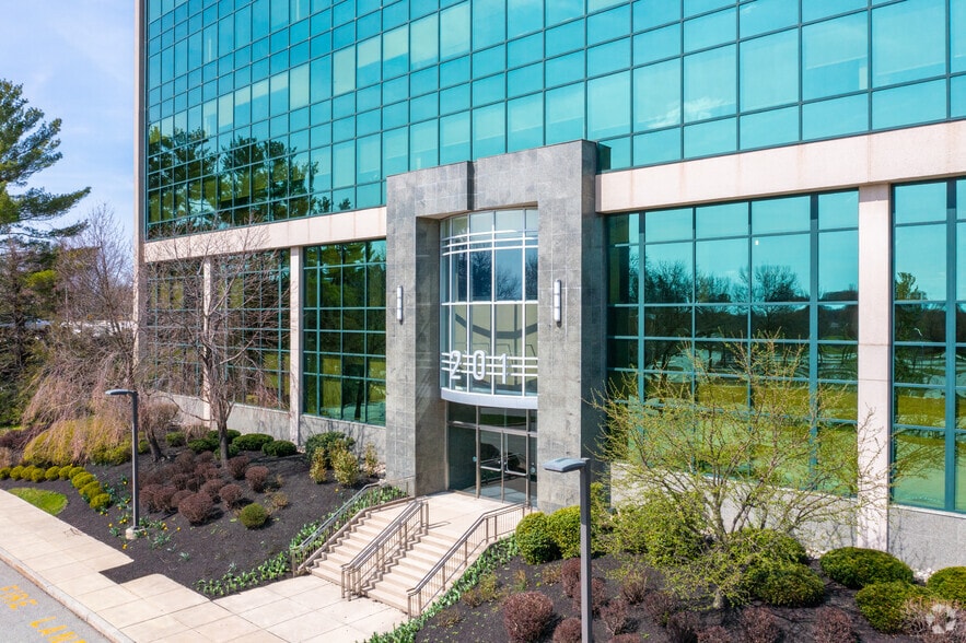 More Photos Of 201 King of Prussia Rd, Radnor Unknown For Lease