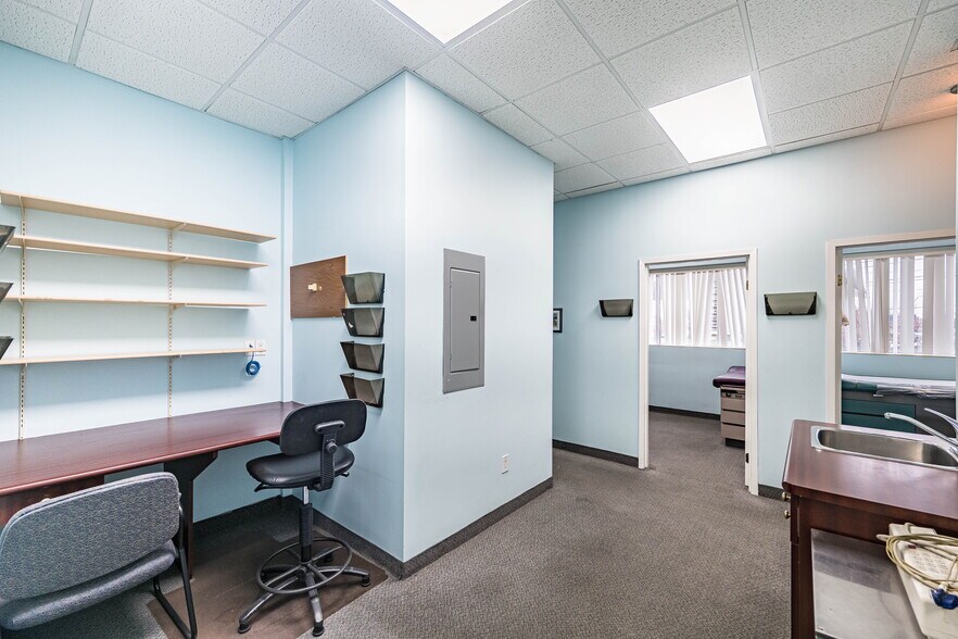 More Photos Of 1625 Albion Rd, Toronto Medical For Sale