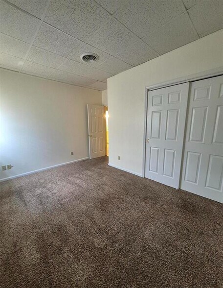 More Photos Of 5917 Plank Rd, Peoria Multifamily For Sale