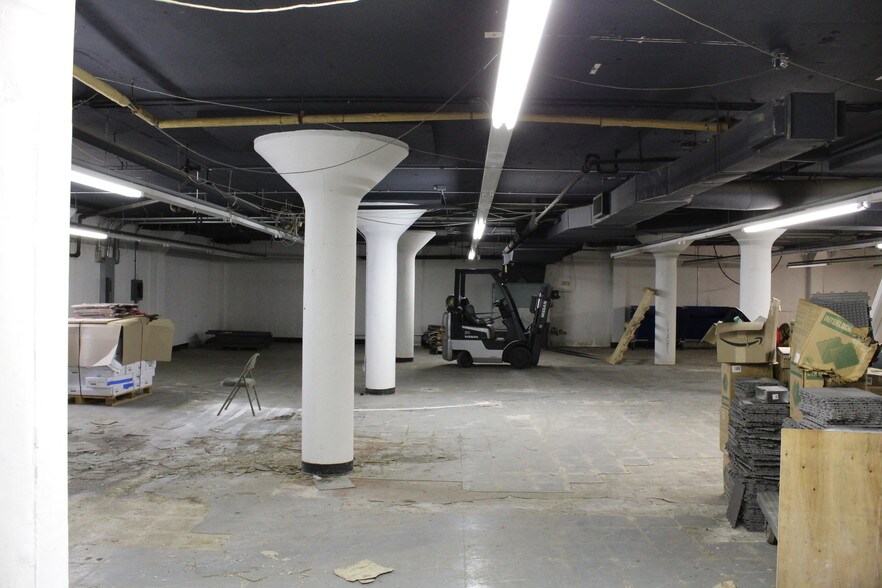 More Photos Of 777 S Main St, Memphis Warehouse For Sale