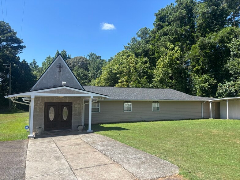 More Photos Of 4645 Kimball Bridge Rd, Alpharetta Religious Facility For Sale