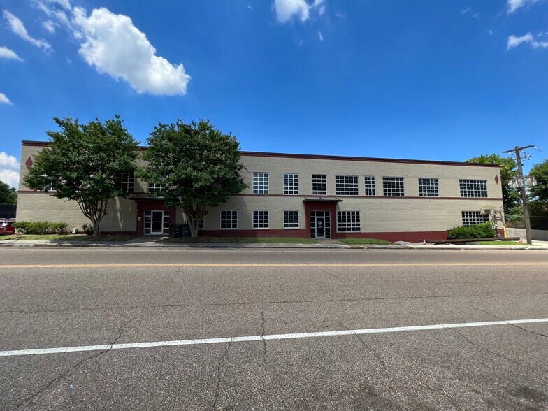 More Photos Of 777 S Main St, Memphis Warehouse For Sale