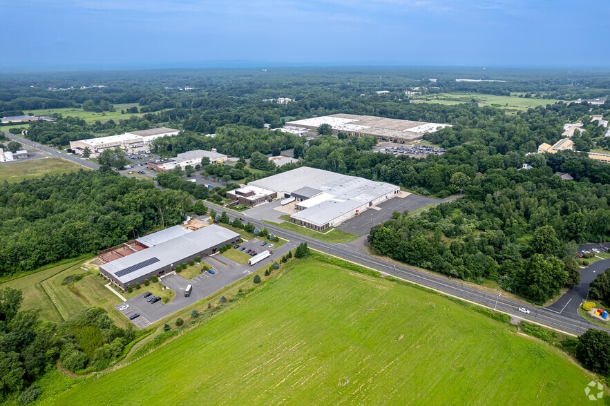 More Photos Of 215 Moody Rd, Enfield Manufacturing For Lease