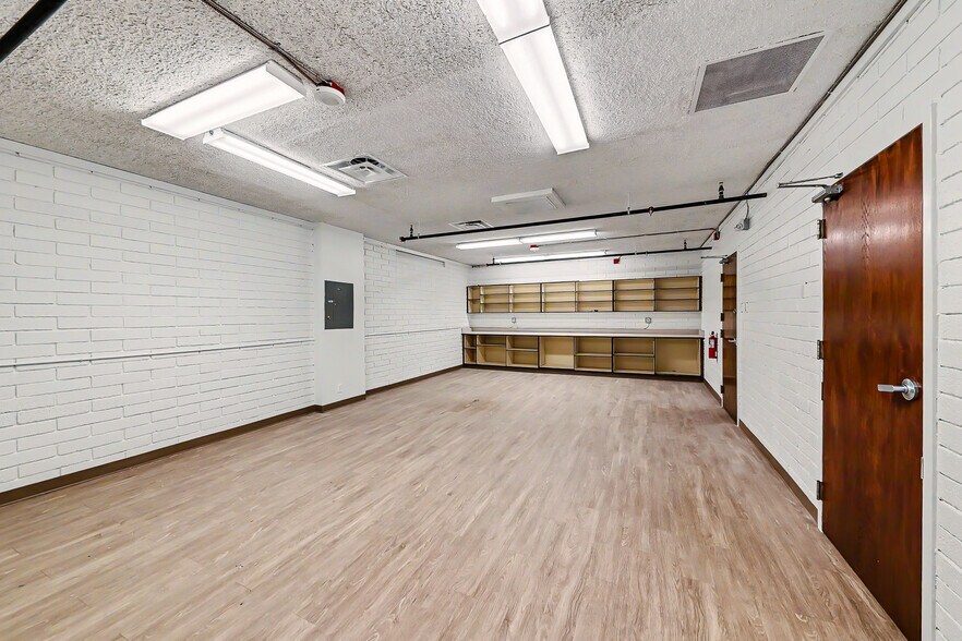 More Photos Of 2401 E Tonopah Ave, North Las Vegas Religious Facility For Sale