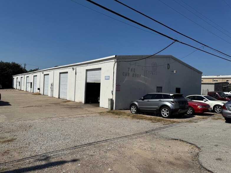 Primary Photo Of 1309 Alexander Ave S, Duncanville Flex For Lease