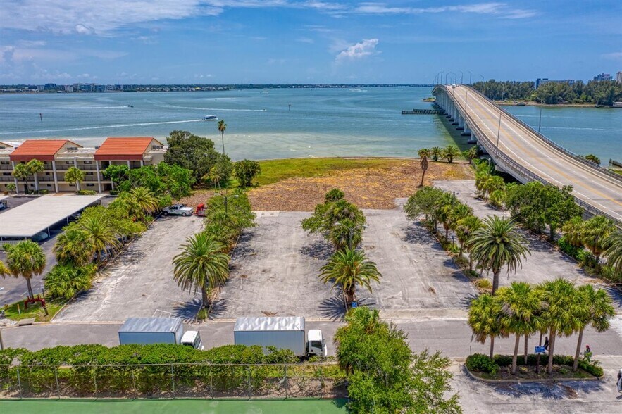 More Photos Of 805 S Gulfview Blvd, Clearwater Beach Land For Sale