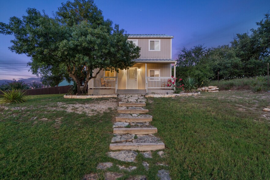 More Photos Of 4607 R O Dr, Spicewood Lodge Meeting Hall For Sale