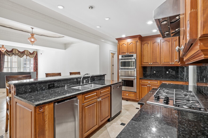 More Photos Of 3687 Briarcliff Rd NE, Atlanta Multifamily For Sale